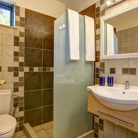 Sleeps 6 Pool Air Con Wifi T604923 فيلة *