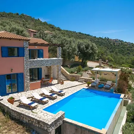 فيلة Sleeps 6 Pool Air Con Wifi T604923 سيفوتا
