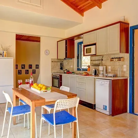 Sleeps 6 Pool Air Con Wifi T604923 فيلة سيفوتا